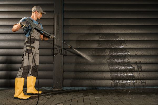 Cost of Garage Power Washing in Anderson