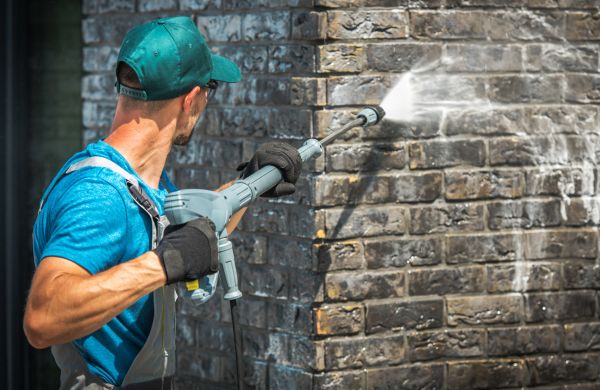 Commercial Building Washing