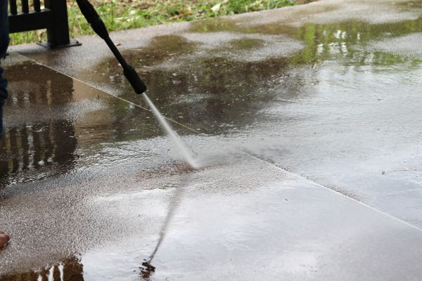 Cost of Concrete Deck Cleaning in Anderson